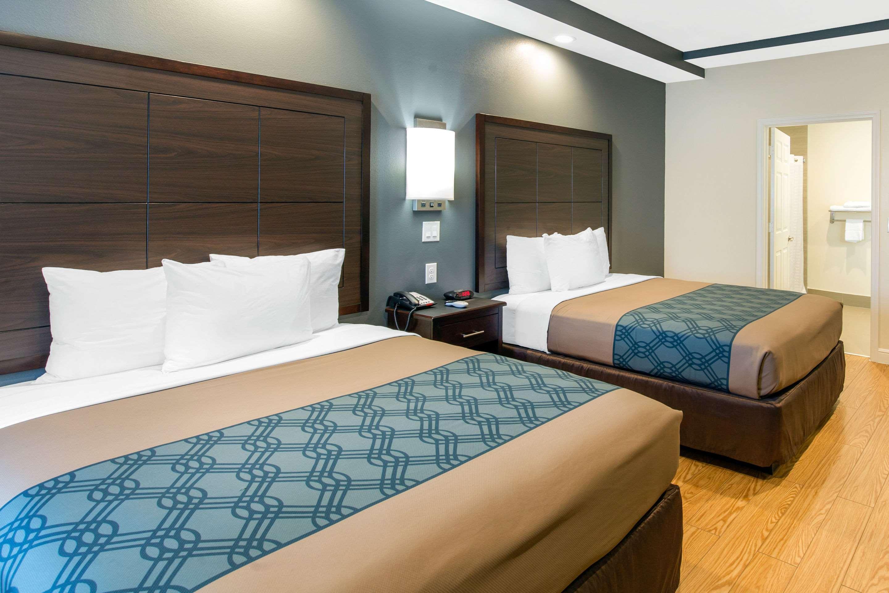 Econo Lodge Inn & Suites Houston Willowbrook Ngoại thất bức ảnh