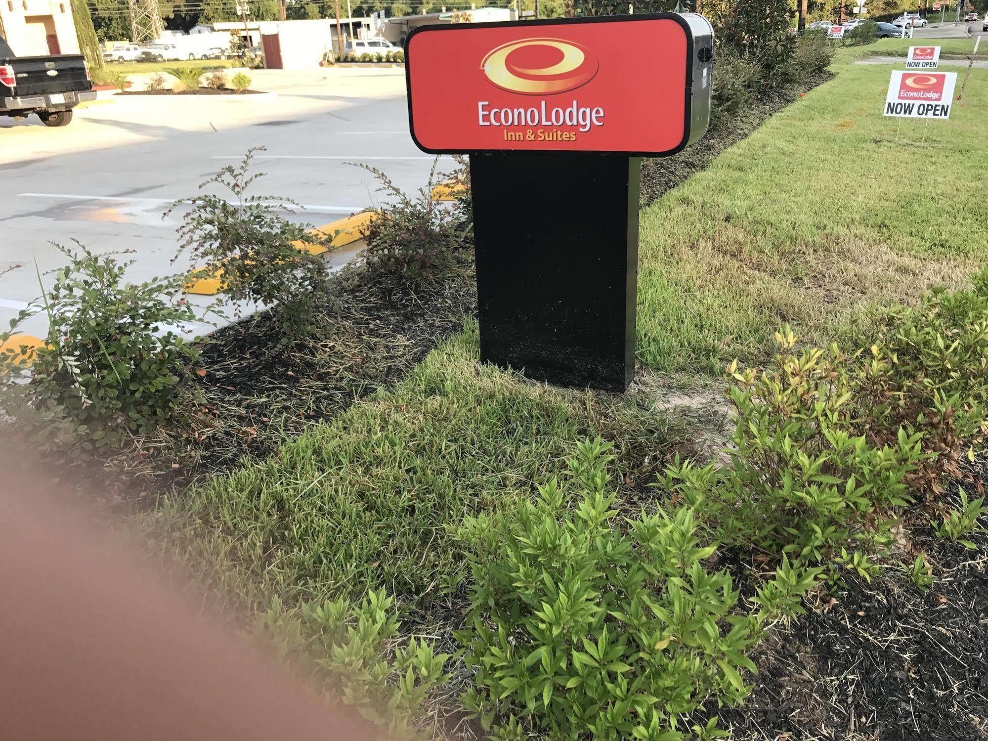 Econo Lodge Inn & Suites Houston Willowbrook Ngoại thất bức ảnh